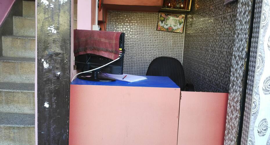 Om Sri Sai Residency Deluxe Lodge, Mysore 3